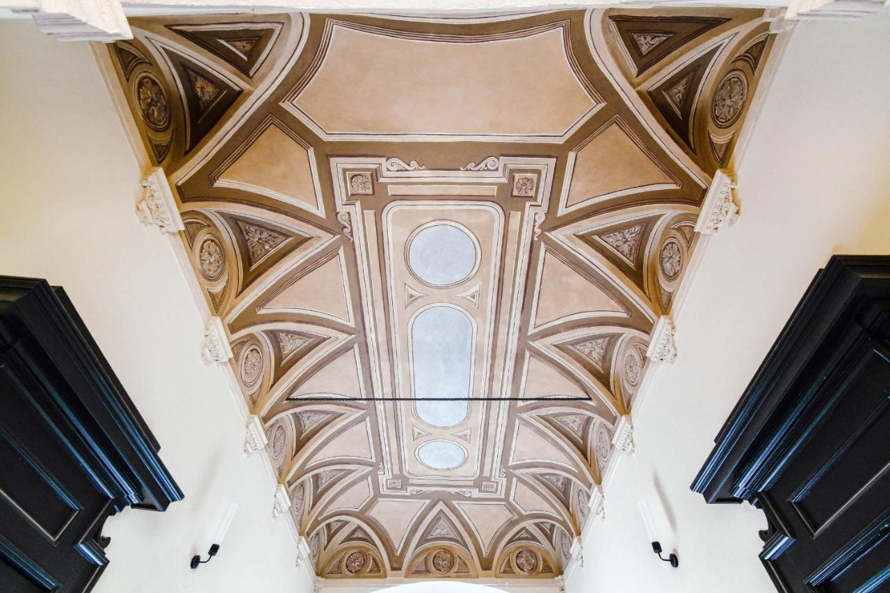 Cathedral Suite - The House Of Travelers Como Buitenkant foto